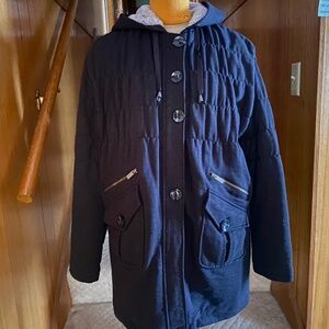 Sugarfly Black Quilted or Puffer style lined jacket with hood M